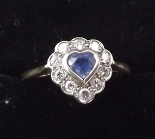 apphire & Diamonds 18ct Ladies Ring