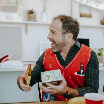 Best Christmas Gifts for Your Dad or Husband: Antique & Vintage